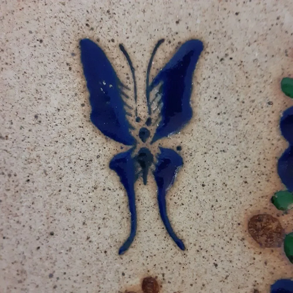 Vintage Netzi Pottery Sandstone,Tonala Collectors Floral & Butterfly Pattern